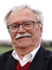 BERNHARD HOIß, Geschäftsführer i.R., 77, aktiv im VdK und im Hospizverein Ebersberg