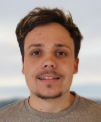 LEONHARD GLADITSCH, Elektromeister, 22, Gruppenleiter bei den Pfadfindern