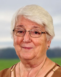 ANGELIKA BINDER, Rentnerin, 79, Mitglied AWO, Mitorganisation der Seniorenstube